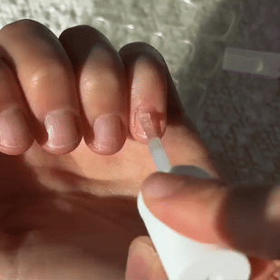 Aplica Peachy Glue